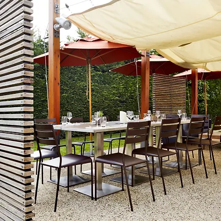 Campanile - Poissy - Renove En 2024 Hotell 3*