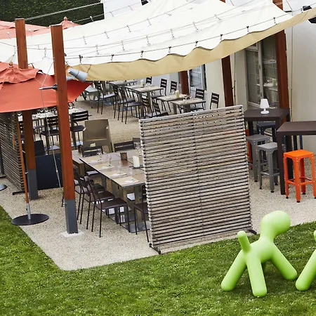 Campanile - Poissy - Renove En 2024 Hotell