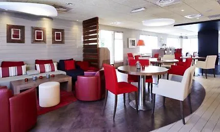 Campanile - Poissy - Renove En 2024 Villennes-sur-Seine