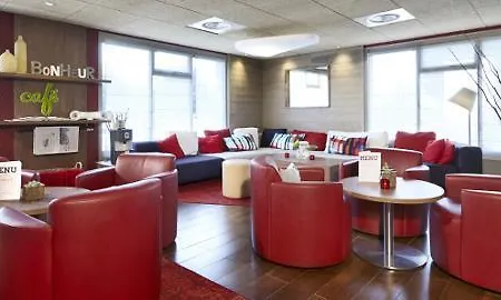 Campanile - Poissy - Renove En 2024 Hotell Villennes-sur-Seine